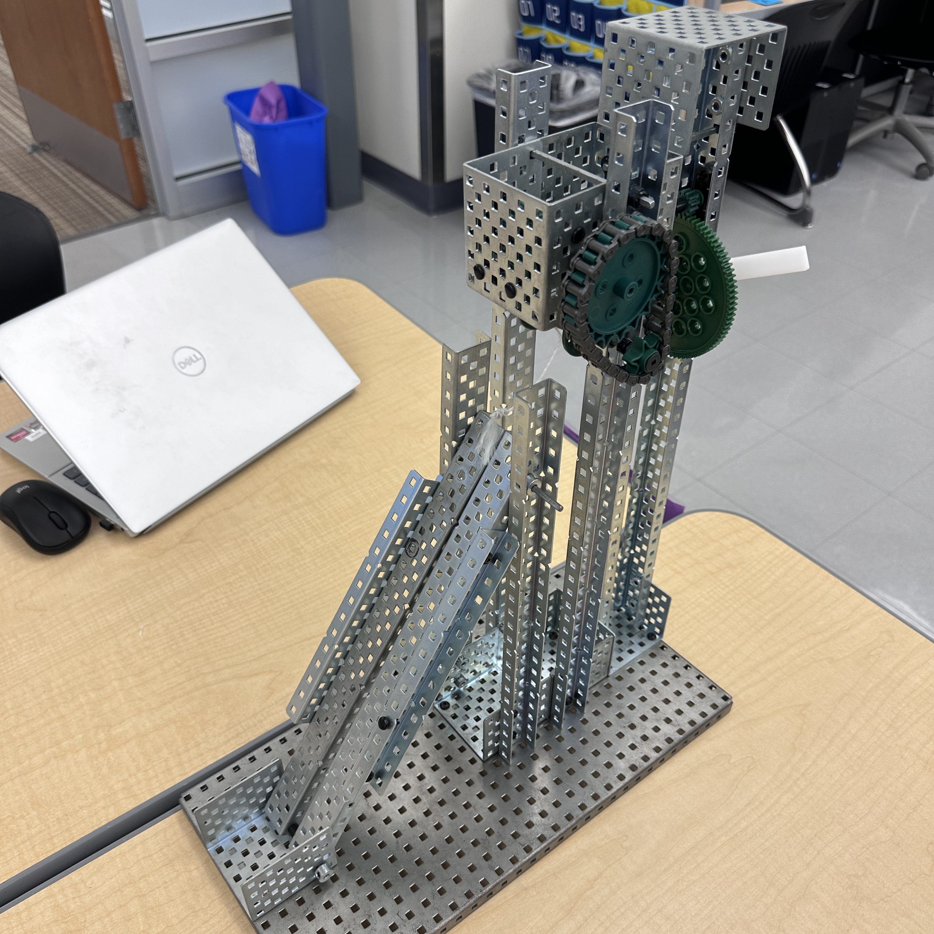 Compound Machine